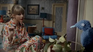 Taylor Swift - We Are Never Ever Getting Back Together (Taylor&#39;s Version) (Official Music Video)