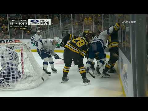 David Pastrnak hits Nikita Kucherov 10/13/25