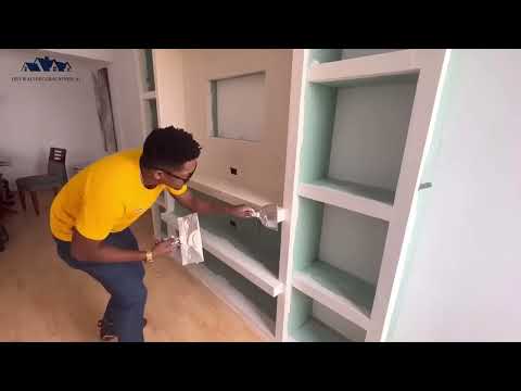 Parete TV attrezzata in cartongesso fai da te