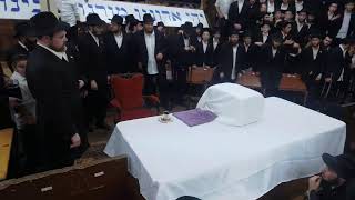 כוס של ברכה מהרבי שליט''א מלך המשיח מוצאי ראש השנה ה'תשפ''ו