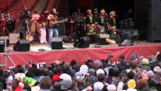 Ziggy Marley - Get up stand up - Live in Soweto