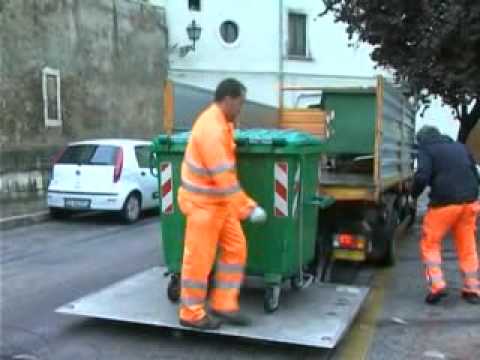 ONDA TG 12.10.2012 - DIFFERENZIATA RIMOZIONE CASSONETTI