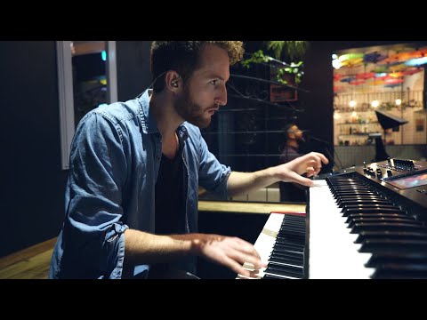 Maroon 5 - Sunday Morning (Jerome Cover)