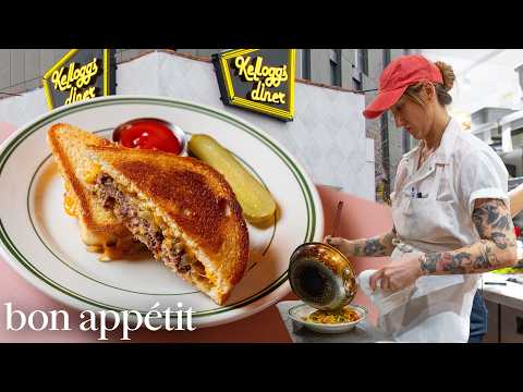 Ein Tag in Brooklyns legendärem 100 Jahre alten Diner | On The Line | Guten Appetit