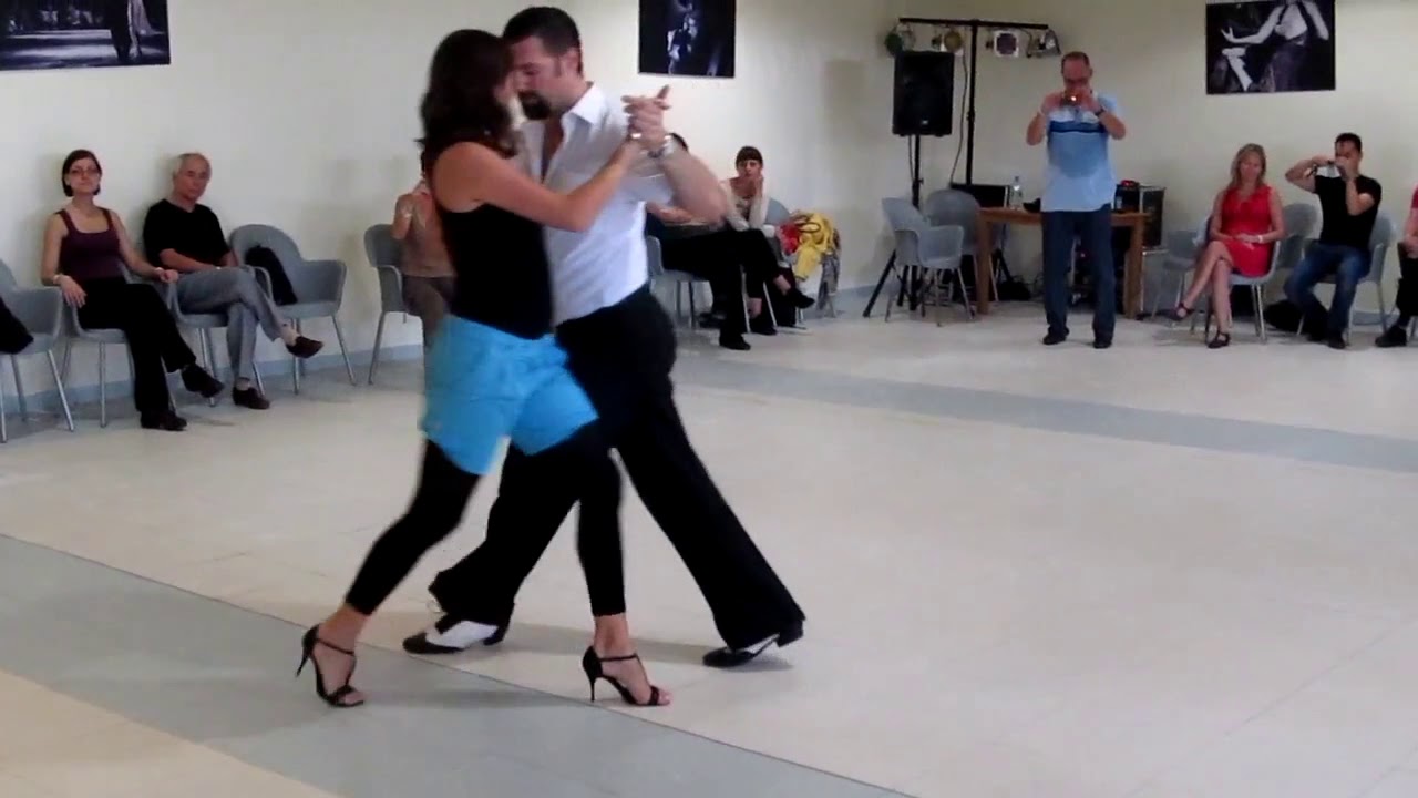 Diego "El Pajaro" Riemer y Maria Belen resume giro