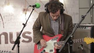 Parquet Courts - Sunbathing Animal (6 Music Live 2016)