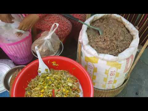 Street Food 2018 - Amazing Food Tour Around Phnom Penh Market - Asian Food On Street Video