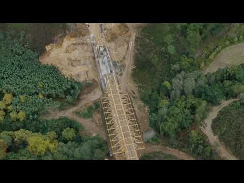 Photogrammetry - fly-by of 3D point cloud model with added texture