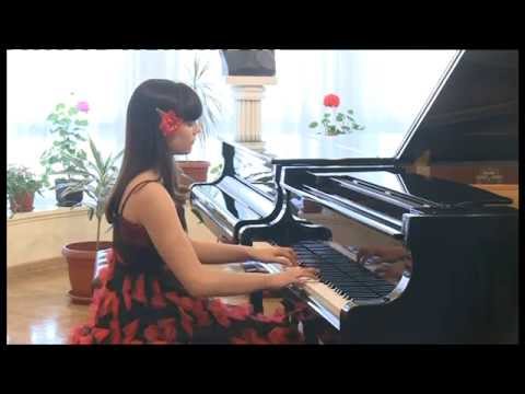 Iva Vukovic, 12 years old, J. S. Bach: Three Part Invention No. 2 in C minor BWV 788