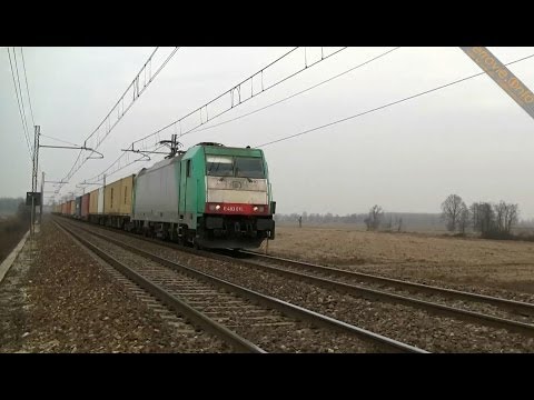 E.483.011 a Pavia - E.483.011 in Pavia