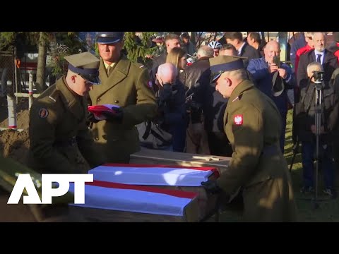Ukraine Reburies Polish WWII Soldiers With Full Honors – "We Must Not Forget Our Heroes" | APT