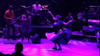 Download lagu Nokwazi - zulu dance - Soweto theatre mp3