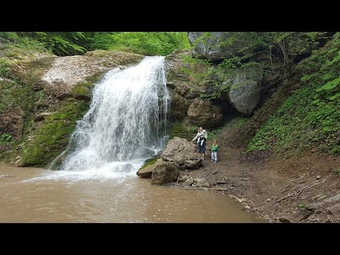 Водопады ручья Руфабго. Республика Адыге