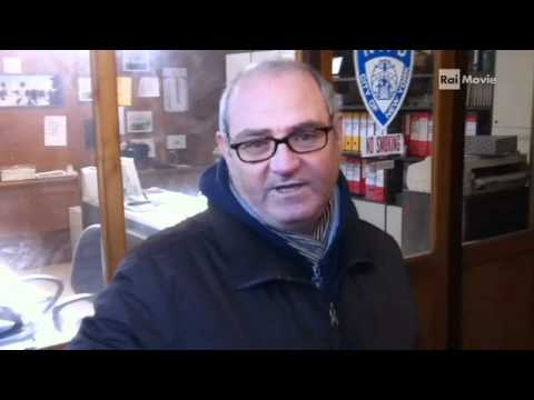 STRACULT! The Movie - Epis. 2, JAMES CAMERON'S PIRANAS!