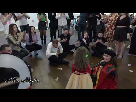 Arinda Gjoni  Gezuar 2023 Festa Krishlindjeve Londer Organizuar nga Alba Media