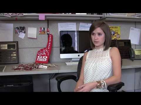 コメンスメント2014へのカウントダウンサラ・ペローネ (Countdown to Commencement 2014: Sara Perrone)