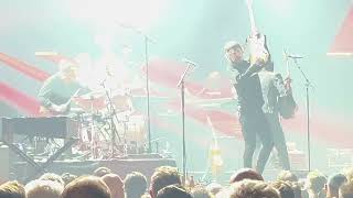 Blaudzun met Too many hopes for July op 8 februari 2025 Tivoli