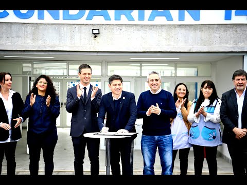 “Esto no lo hacen las fuerzas del cielo”: Kicillof inauguró un Polo Educativo en San Vicente y se lo dedicó a Milei