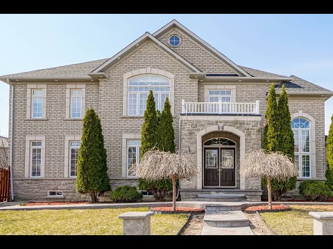 4 Fountainview Way, Brampton Home for Sale - Real Estate Properties for Sale