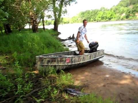 River Rager Boat Landing 2