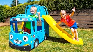 The Wheels On The Bus - Nursery Rhymes song for Kids by Gaby and Alex