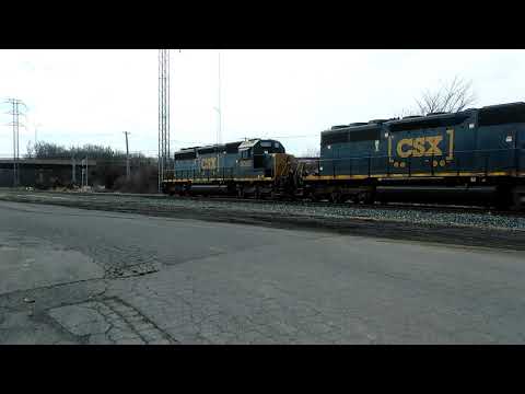 A long csx work train and then D729 with two sd40-2's