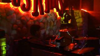 DUELE EL AMOR LOS PALOMINOS