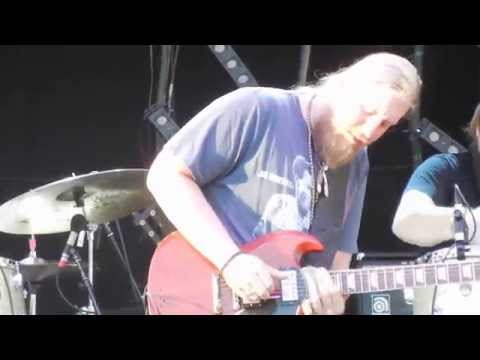 Derek Trucks plays the Blues - Mountain Jam 2014