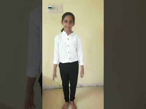 Ikshita explaining climate action