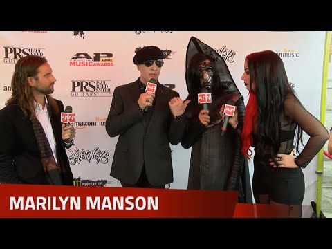 Marilyn Manson & Twiggy Ramirez @ APMAs 2016 Red Carpet Show