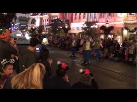 Once Upon a Christmastime Parade 11.27.12