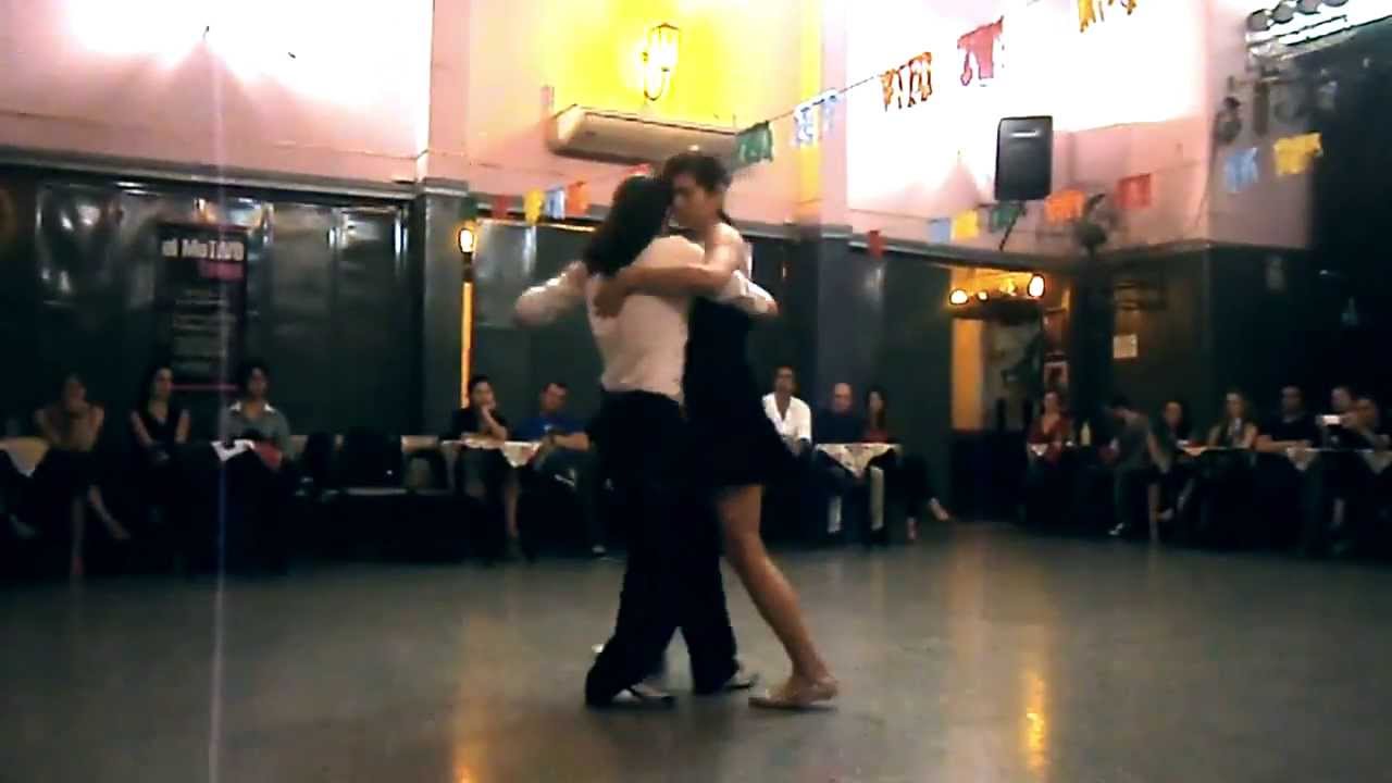 La Capilla Blanca - Katrin Urwitz & Jorge Frias @ El Motivo Tango [20/05/2012]