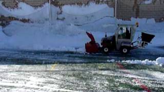 preview picture of video 'ventrac snow blowing synthetic turf, baltimore MD'