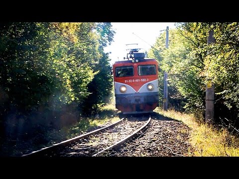 Autumn train echoes near Cacica [October, 2015]