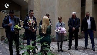 Ръкопляскания и скромни подаръци за Радо Янков, Димитър Герджиков и Антон Синапов