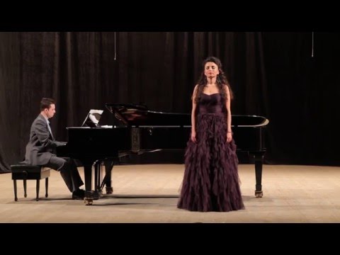 П.Чайковский - Скажи, о чем в тени ветвей - Ирина Поштарюк