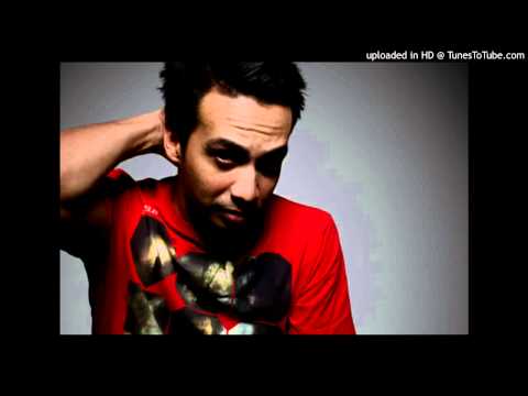 Martin Solveig vs Nicky Romero vs Laura LaRue - Night Out UnDeuxTrois Toulouse (Laidback Luke Mashup