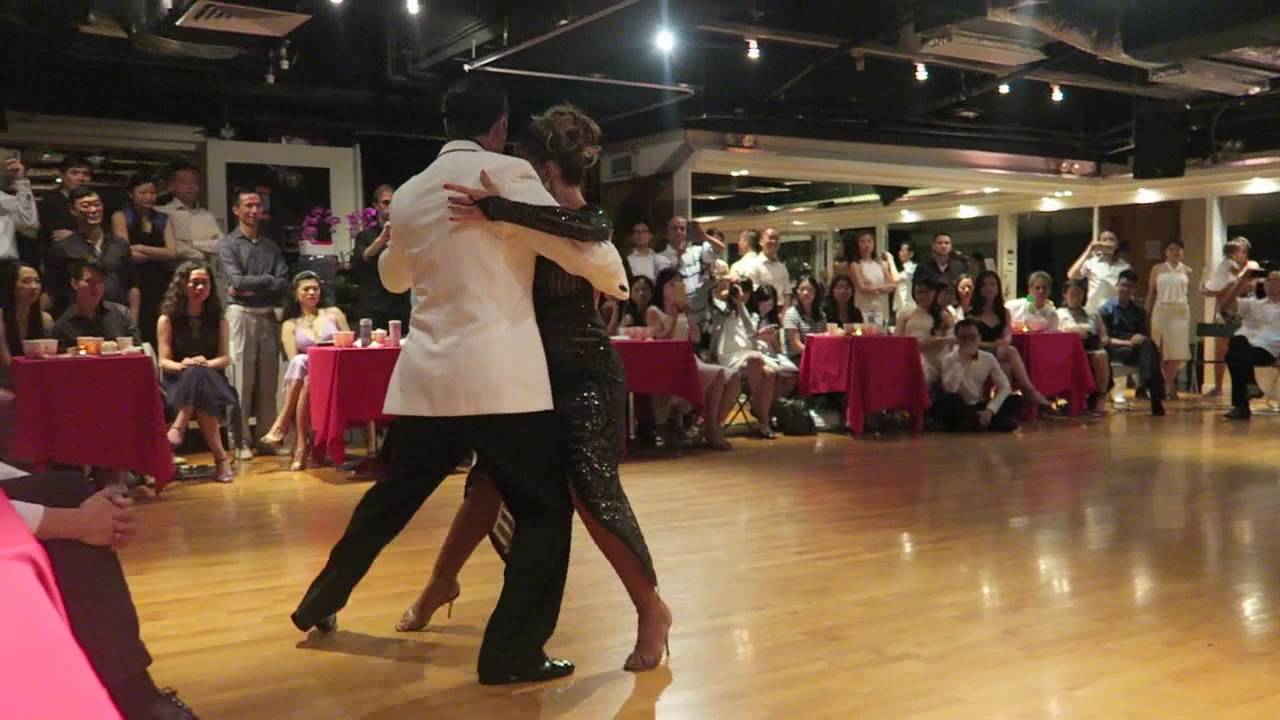 Laila y Leandro Oliver 2016 Hong Kong 1/4