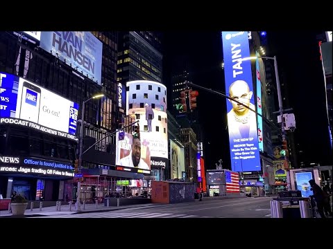 紐約人因在大流行期間逃離城市而受到指責。 (New Yorkers Blasted for Fleeing City During Pandemic)