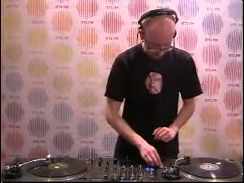 21:00:00 - Hoopa @ RTS.FM SPB Studio - 24.03.2010: DJ Set