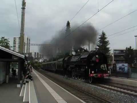 Rundfahrt der  141R1244  inkl kurzem Treffen mit  01-202  im Luzerner Verkehrshaus Exil  -  20180624