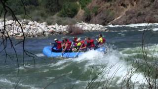 preview picture of video 'Banzai Rapid, Kings River June 13, 2010'