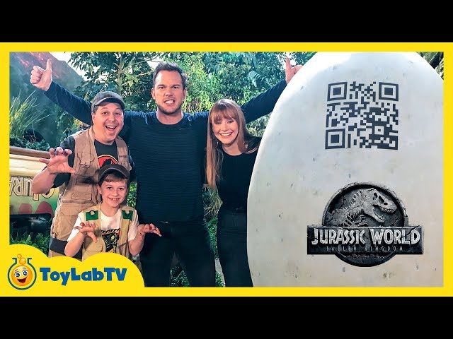 Jurassic World Fallen Kingdom Dinosaur Surprise Toys with Chris Pratt, Bryce Dallas Howard & T-Rex