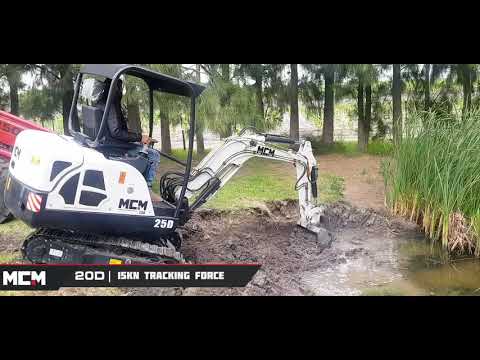 25D Excavator Digs The Dirt