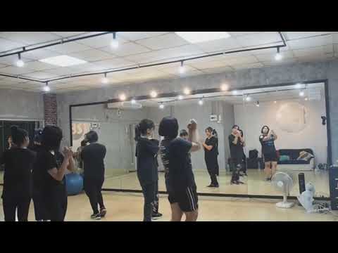 [OnStage] 17CROWNS Cover SEVENTEEN - Intro + CLAP + Mansae Remix ver.