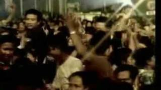 Download lagu ITJE TRISNAWATI DUH ENGKANG mp3 Download lagu ITJE TRISNAWATI DUH ENGKANG mp3