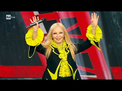 Giù la maschera per il Mascherato per una notte - Il cantante mascherato 22/04/2023