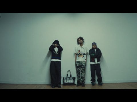 The Glove (feat. bby hearTs )