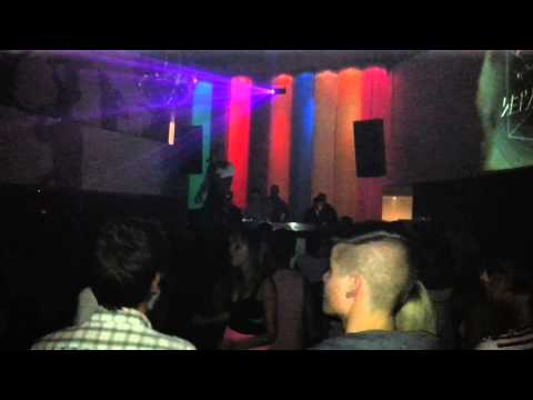 Dj Bheaven Rebola Sensual em Sweet Club