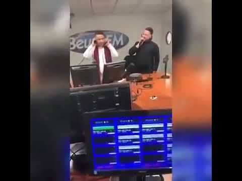 Cheb kader wahrani avec Cheikh mourad chez beur FM nouvelle chanson 2022 madahat